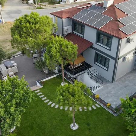 Select Cunda - Sea View With Private Veranda In Cunda Island Tatil Evi *