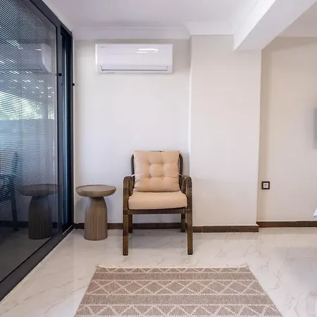 Select Cunda - Sea View With Private Veranda In Cunda Island Tatil Evi *