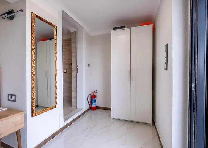 Select Cunda - Sea View With Private Veranda In Cunda Island